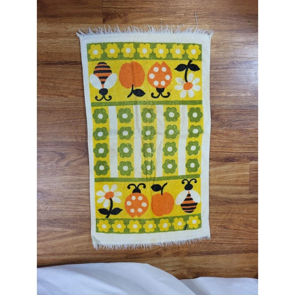 Vtge 1970s Orange Gold Green Ladybug & Fruit Hand Towel